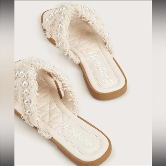 Pearl Beading Embellished Slide Sandals - Picture 3 of 6